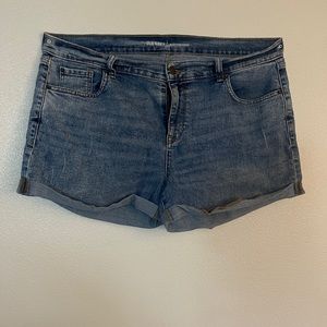 Old Navy Boyfriend Jean Shorts